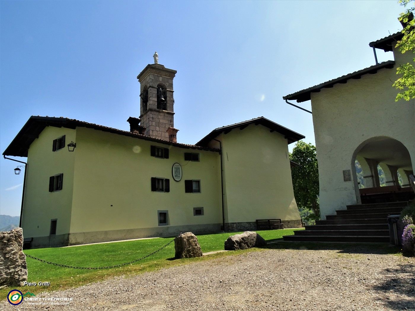45 Santuario Madonna del Frassino (954 m).JPG